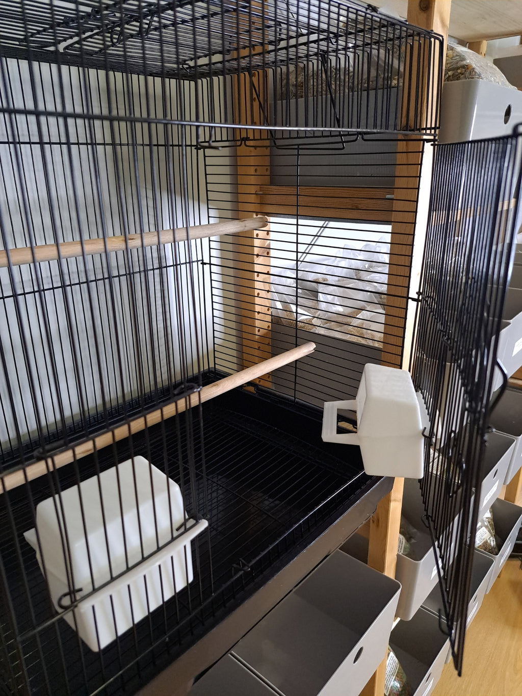 Open top bird cage